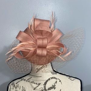 Fascinator hat